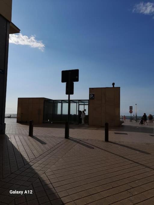 Suite Kursaal Met Zeezicht Ostend Exterior photo